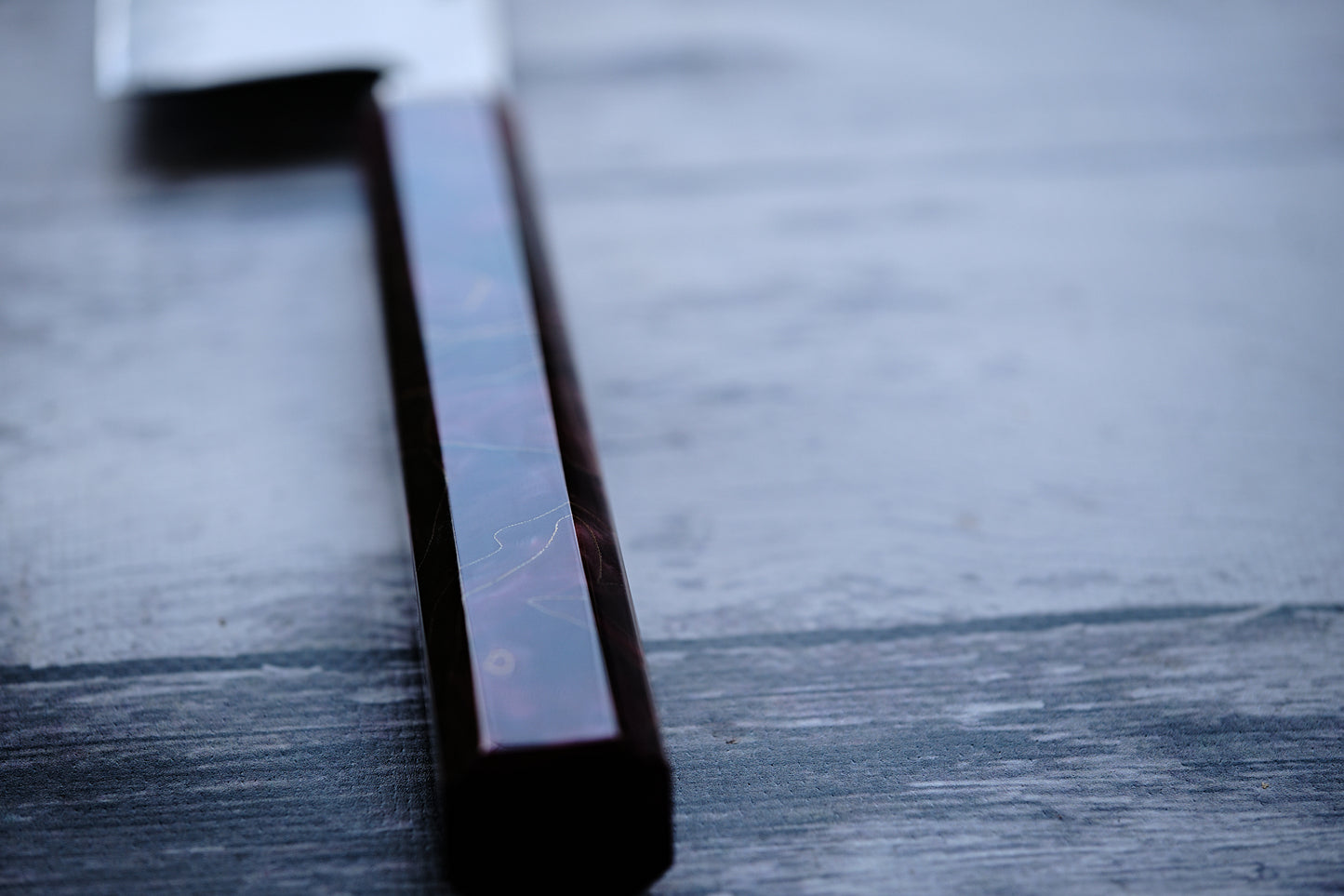 BLACK HANDLE – 8” Kiritsuke Chef Knife | 5-Layer Clad Carbon Steel with Red Resin & Copper Cloth Handle