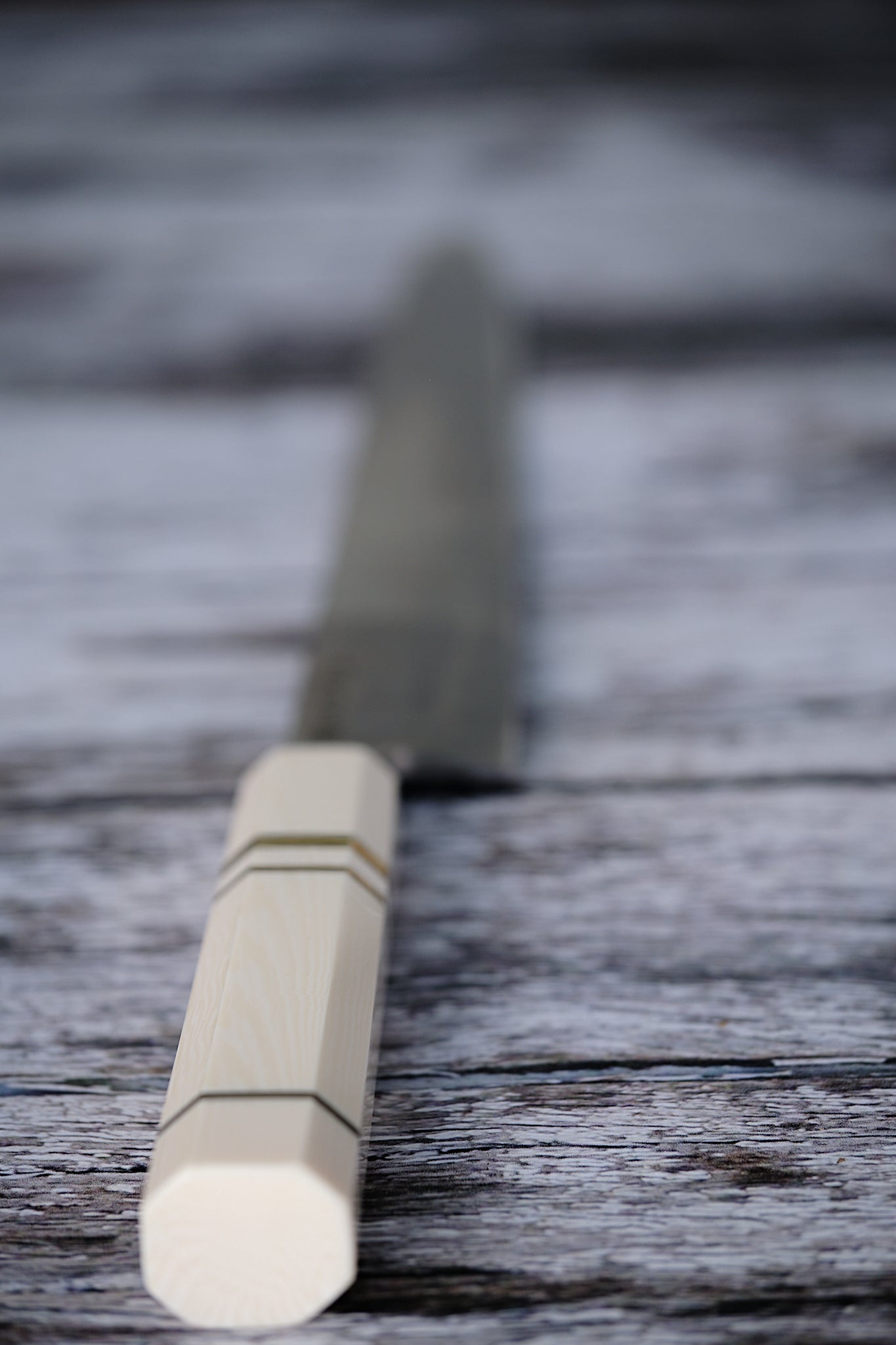 BLACK HANDLE – 11.6” Yanagiba Sashimi Knife | 9Cr18MoV Stainless Steel with Ivory Octagonal Handle